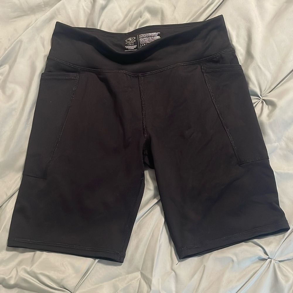 Black exercise shorts, size large 10/12 never worn